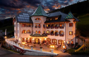 Отель Hotel Ansitz Jakoberhof, Ортизеи